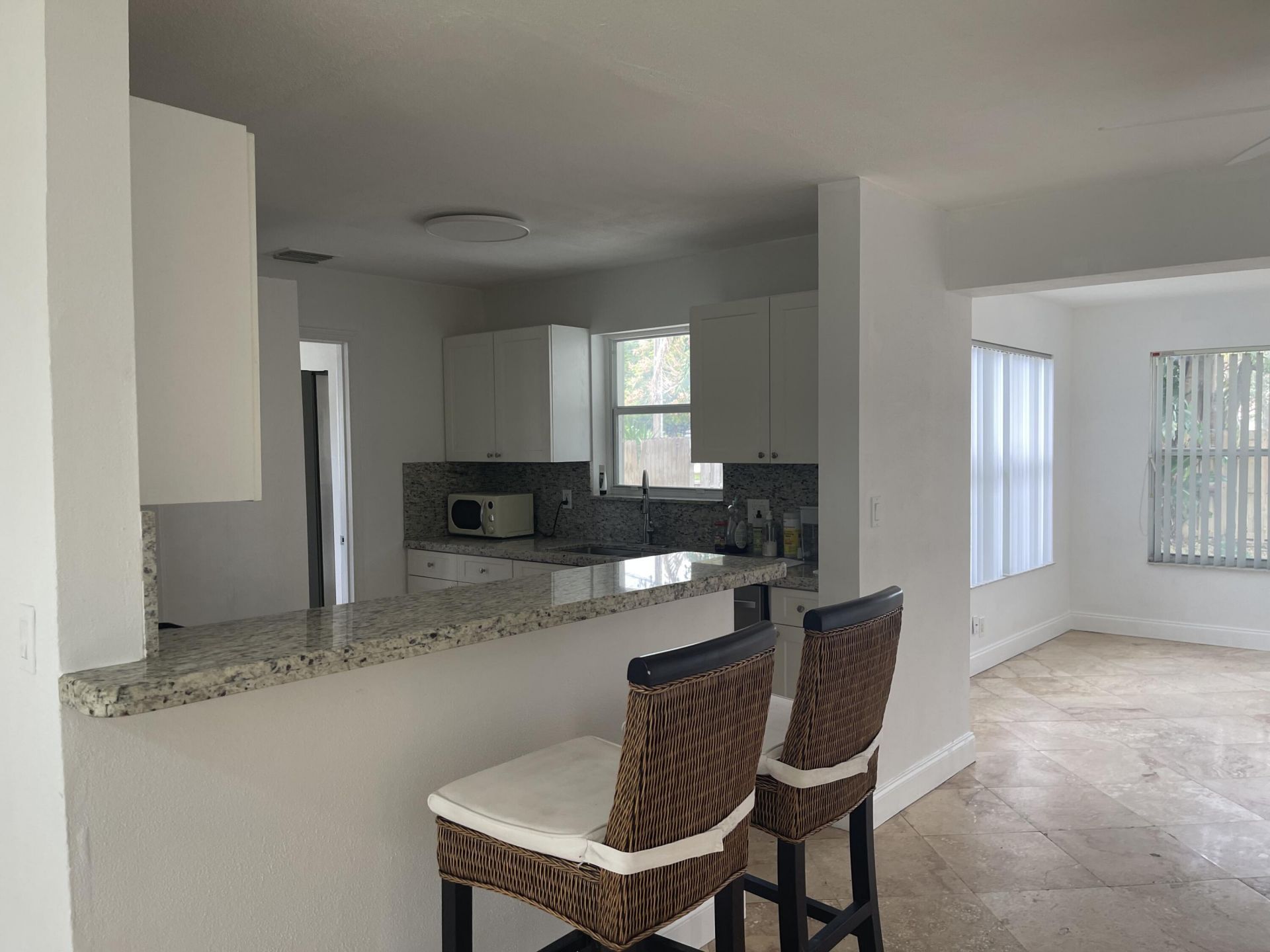 927 W Royal Palm Road, Boca Raton, FL 33486 Photo