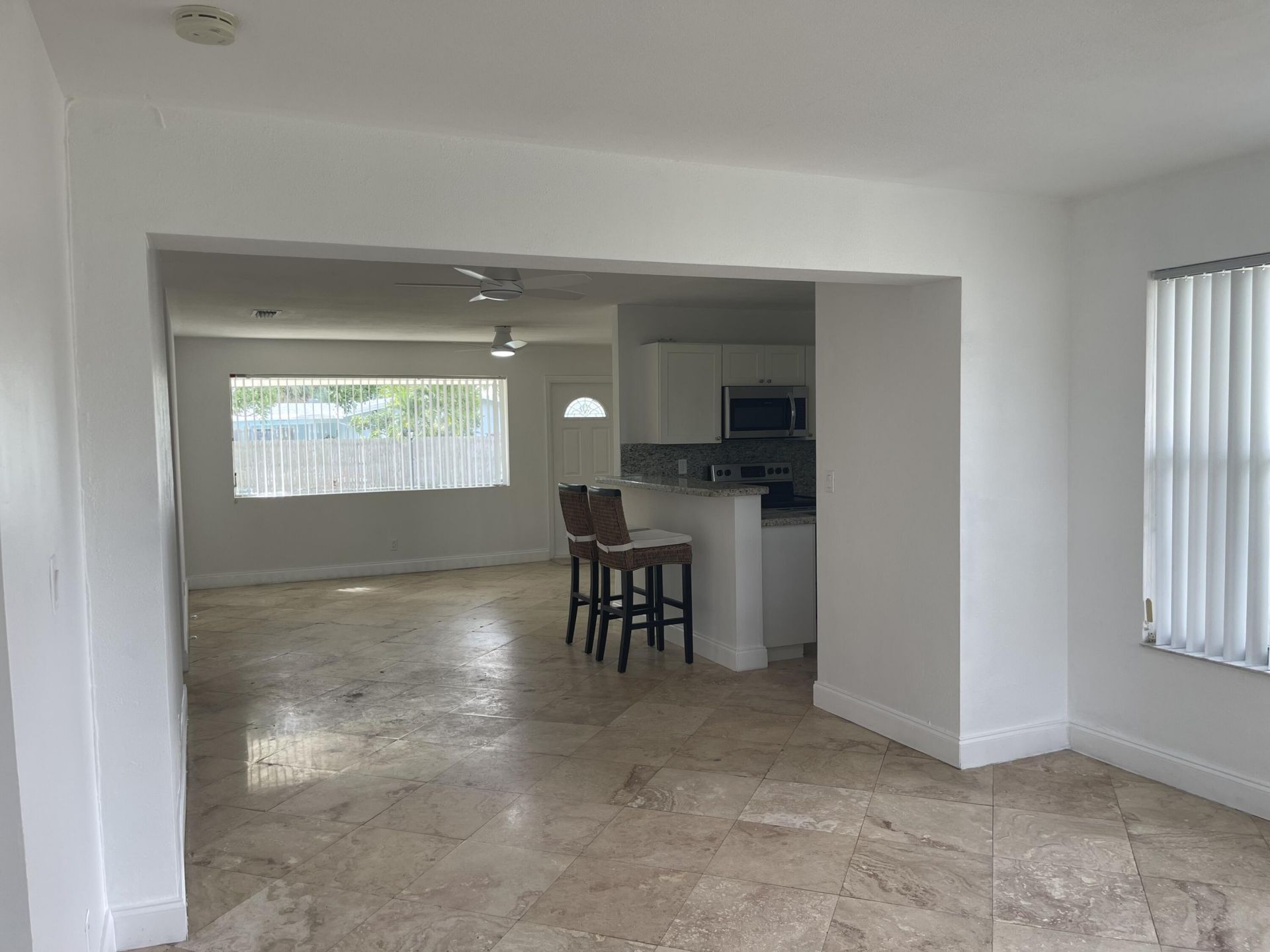 927 W Royal Palm Road, Boca Raton, FL 33486 Photo