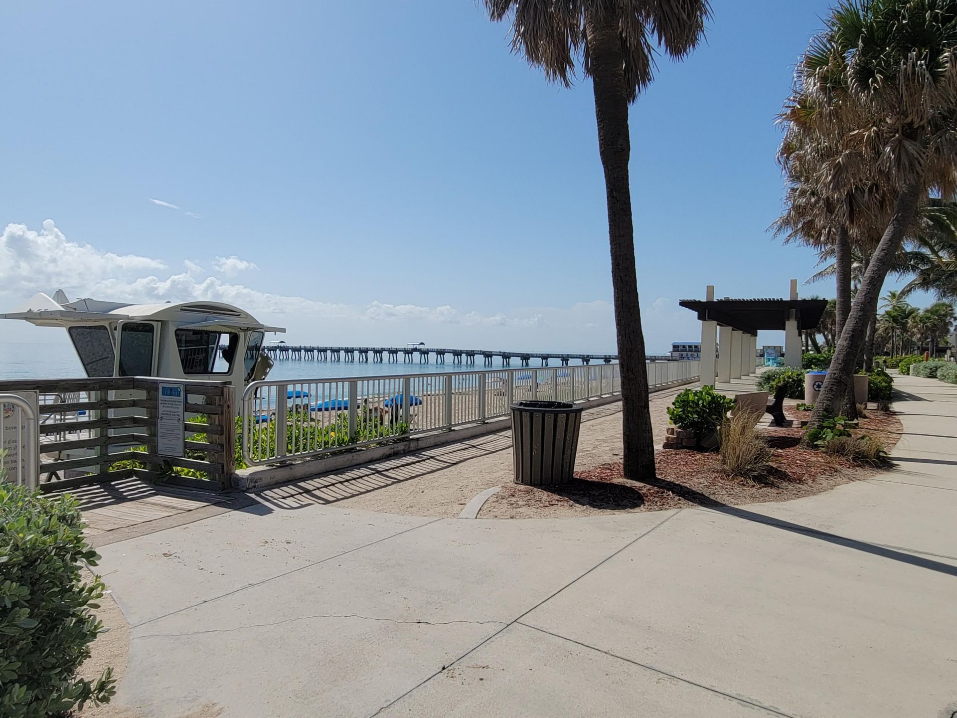 101 S Golfview Road, Unit 11, Lake Worth Beach, FL 33460 Photo