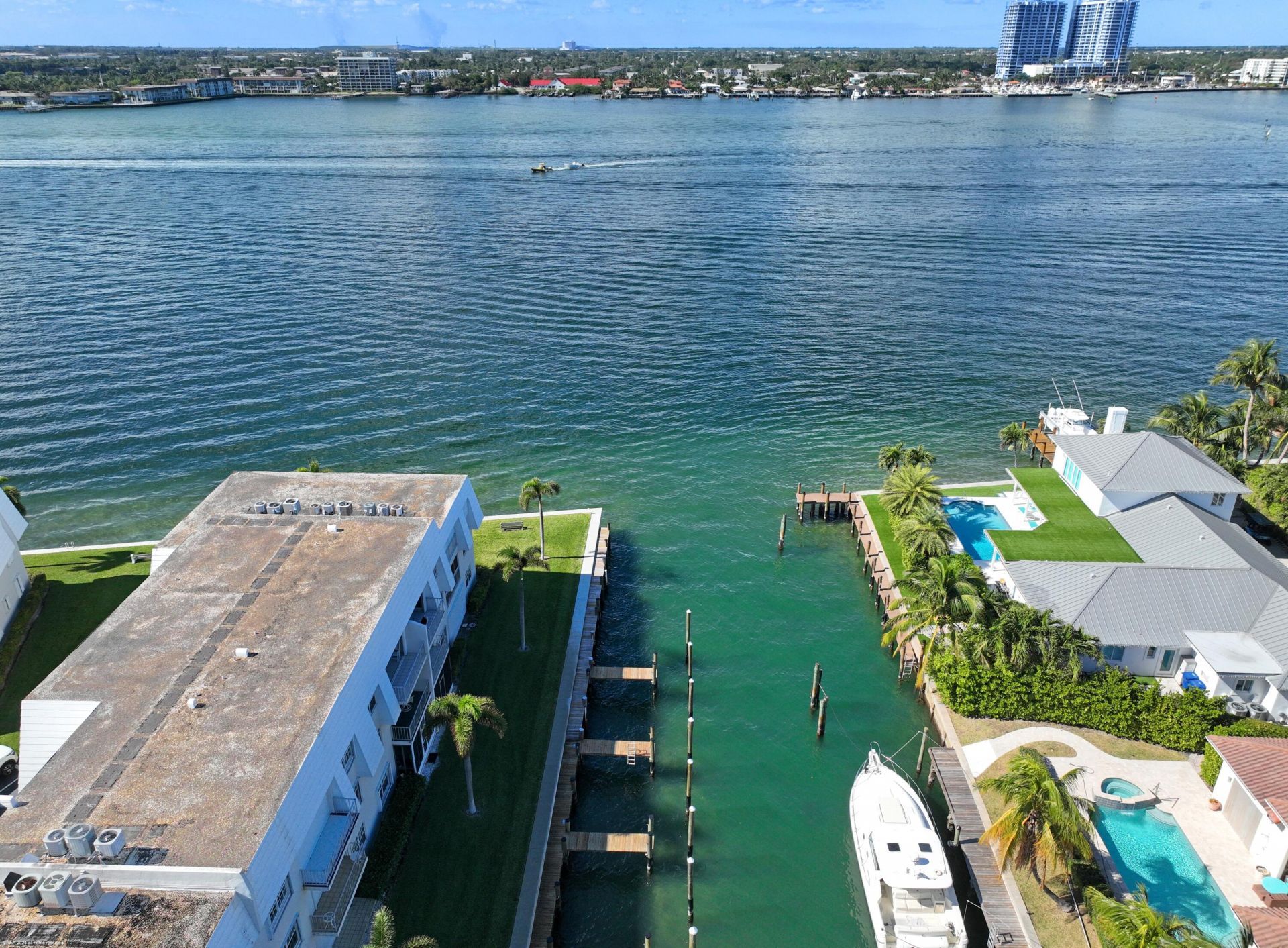 1030 Sugar Sands Boulevard, Unit 267, Singer Island, FL 33404 Photo