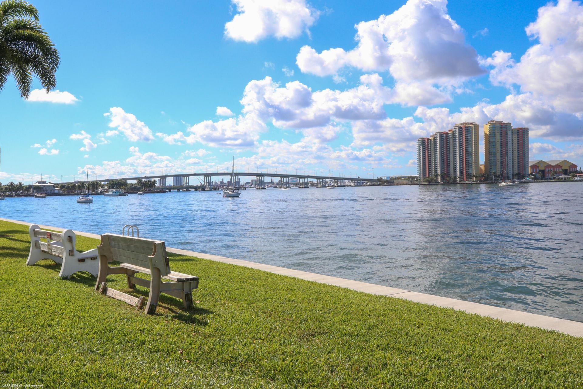 1030 Sugar Sands Boulevard, Unit 267, Singer Island, FL 33404 Photo