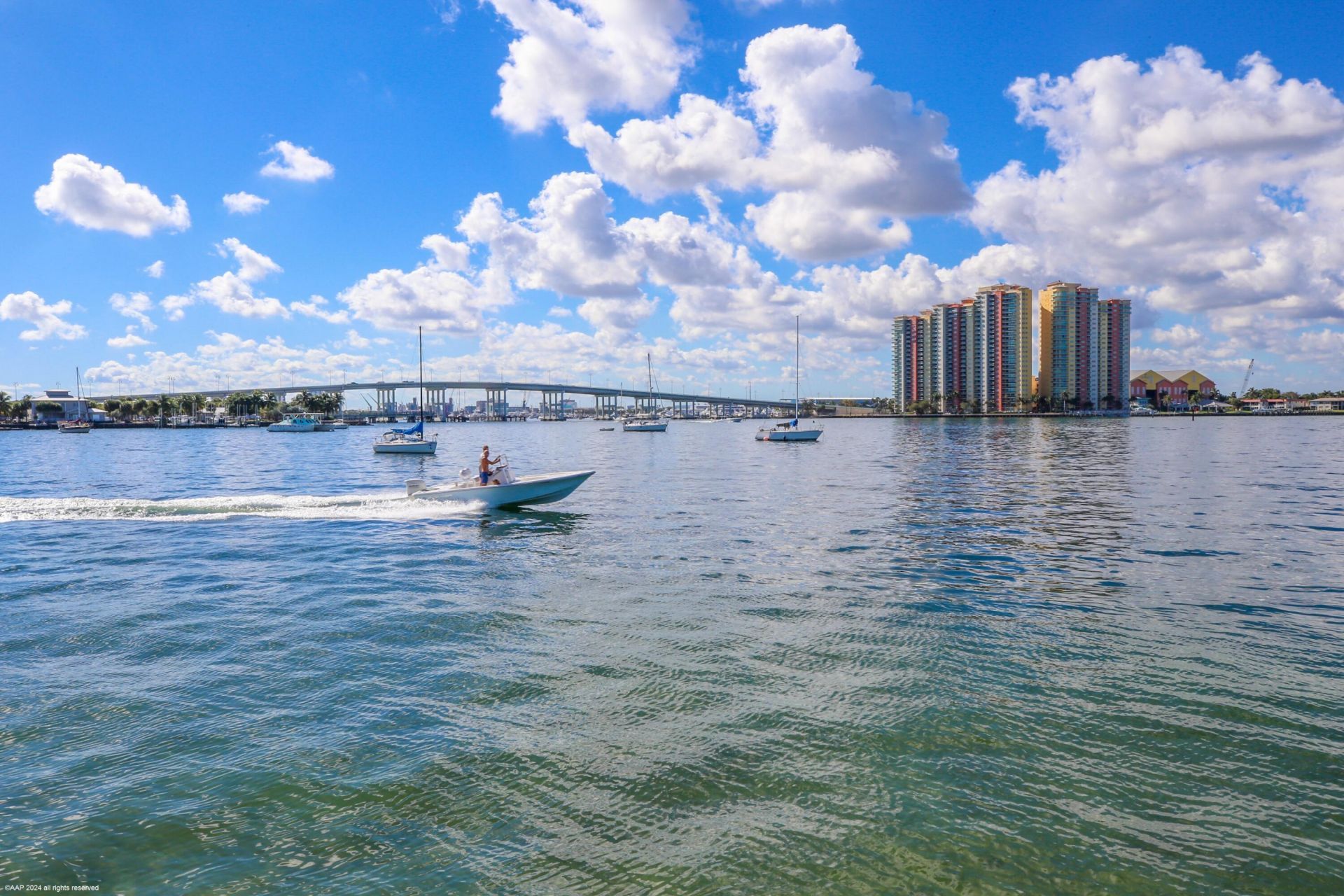 1030 Sugar Sands Boulevard, Unit 267, Singer Island, FL 33404 Photo