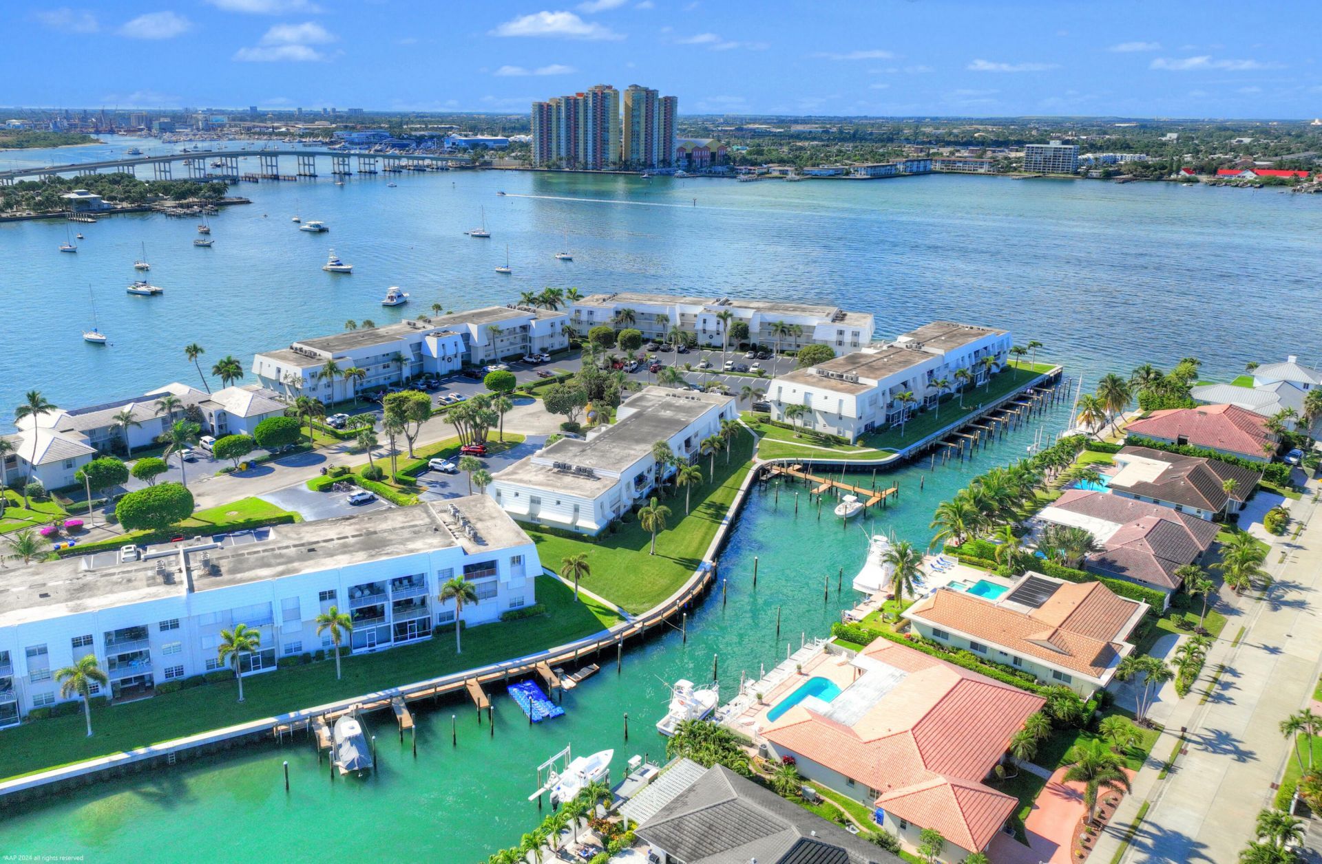 1030 Sugar Sands Boulevard, Unit 267, Singer Island, FL 33404 Photo