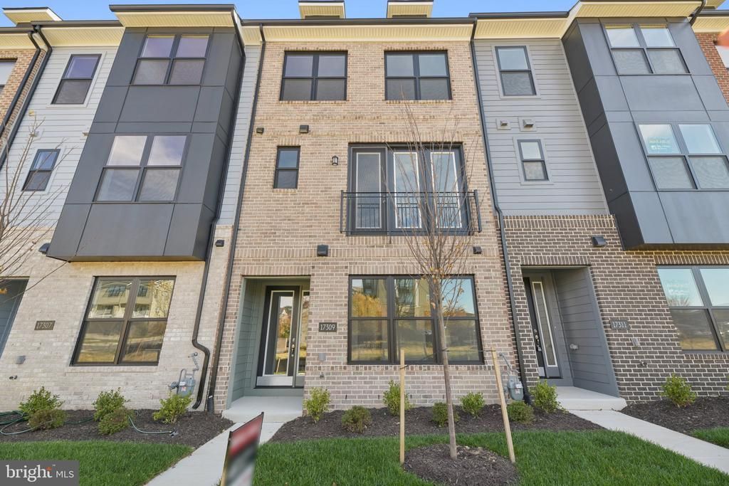 17309 Hardisty Way Street, Unit 5F, Bowie, MD 20715 Main Photo