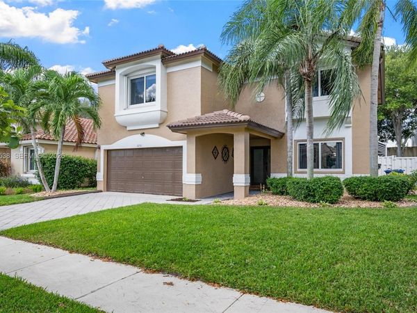 2261 NW 139th Ave, Sunrise, FL 33323