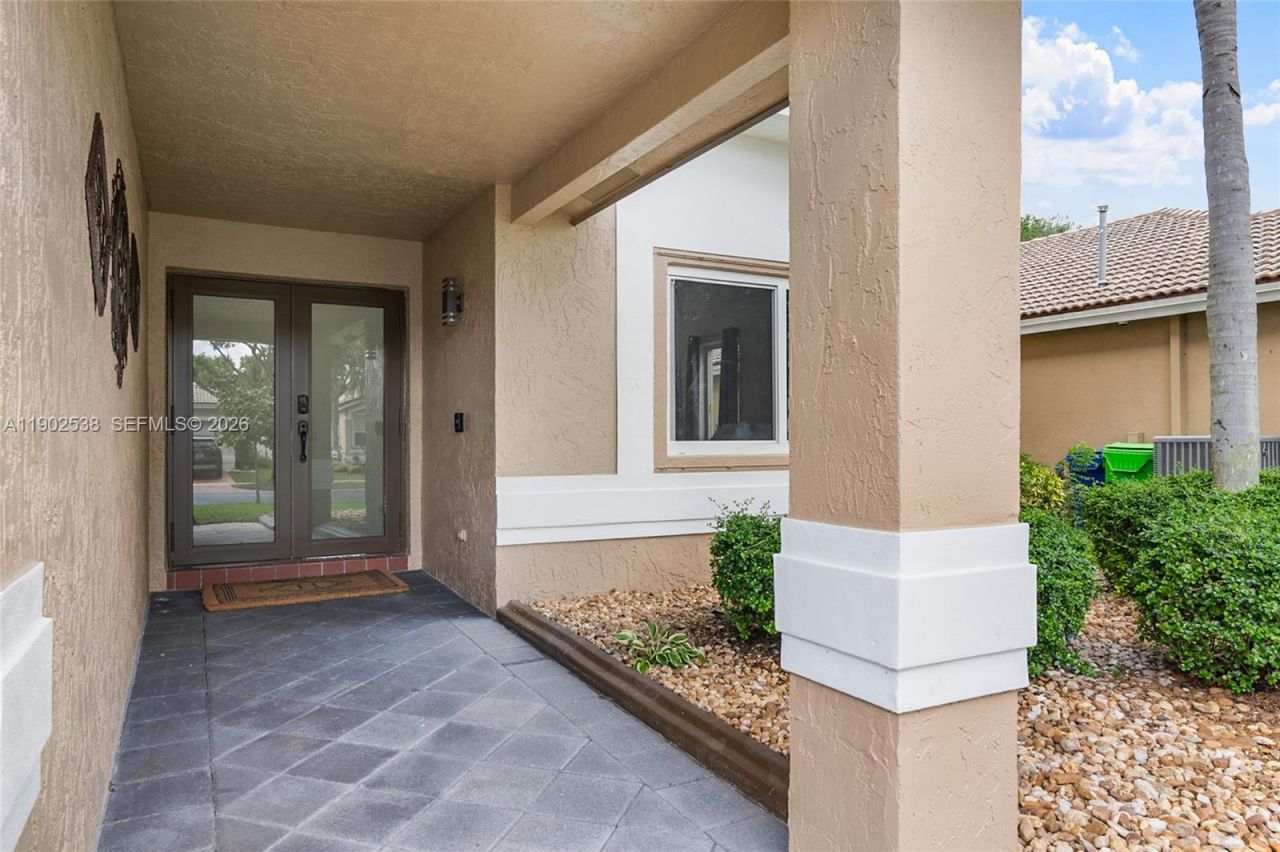 2261 NW 139th Ave, Sunrise, FL 33323 Photo