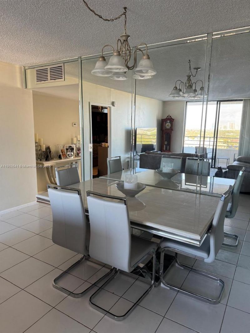 500 Three Islands Blvd, Unit 908, Hallandale Beach, FL 33009 Photo