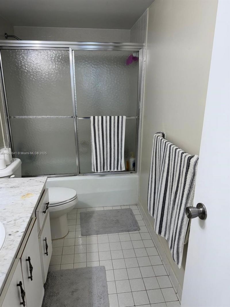 500 Three Islands Blvd, Unit 908, Hallandale Beach, FL 33009 Photo