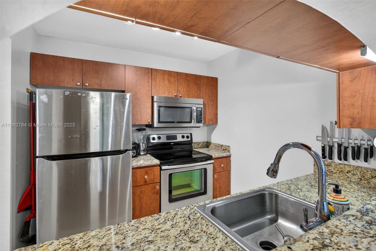 777 S Federal Hwy, Unit RP305, Pompano Beach, FL 33062 Photo