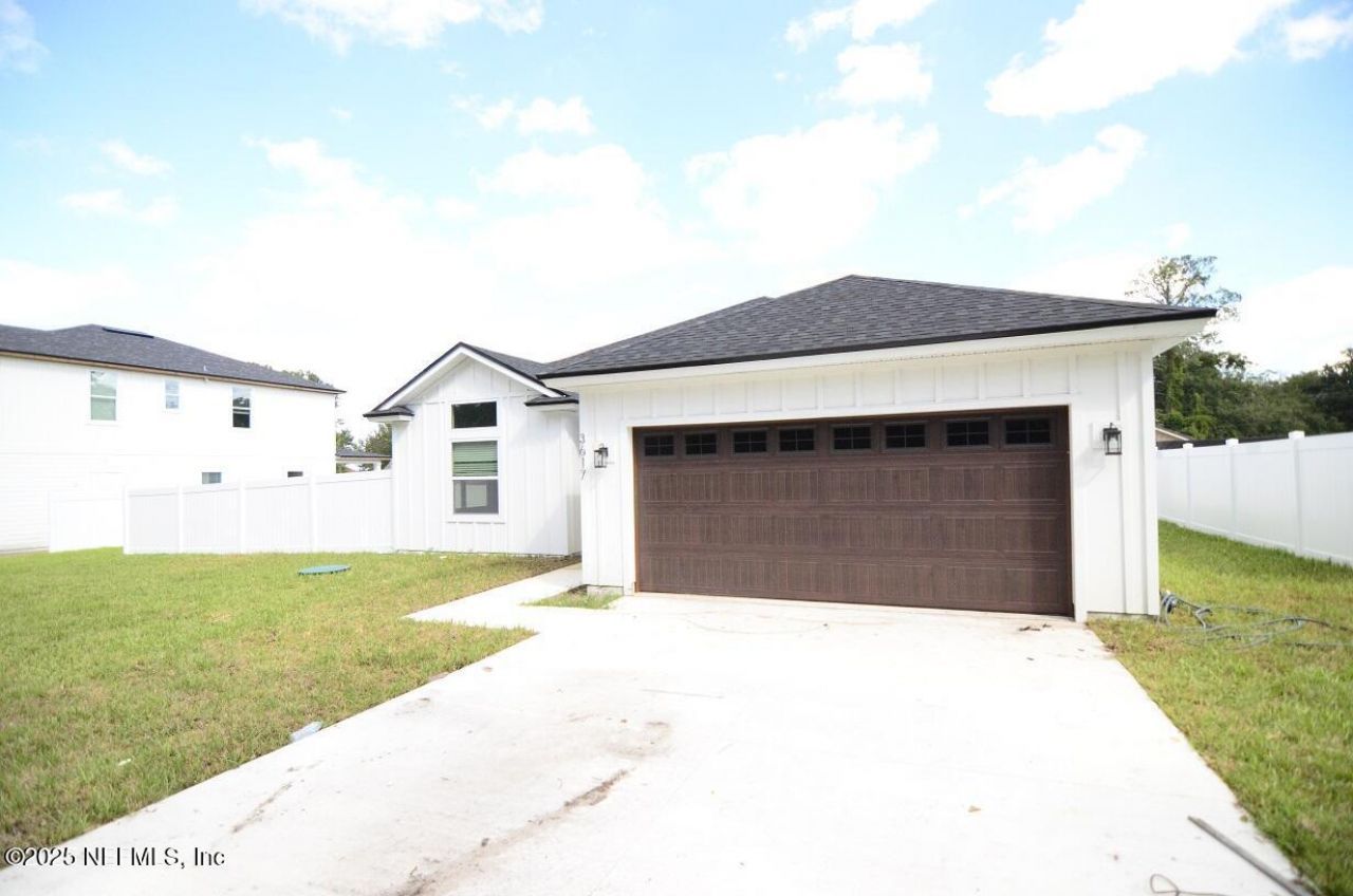 3617 Wells Landing Court, Jacksonville, FL 32277 Photo