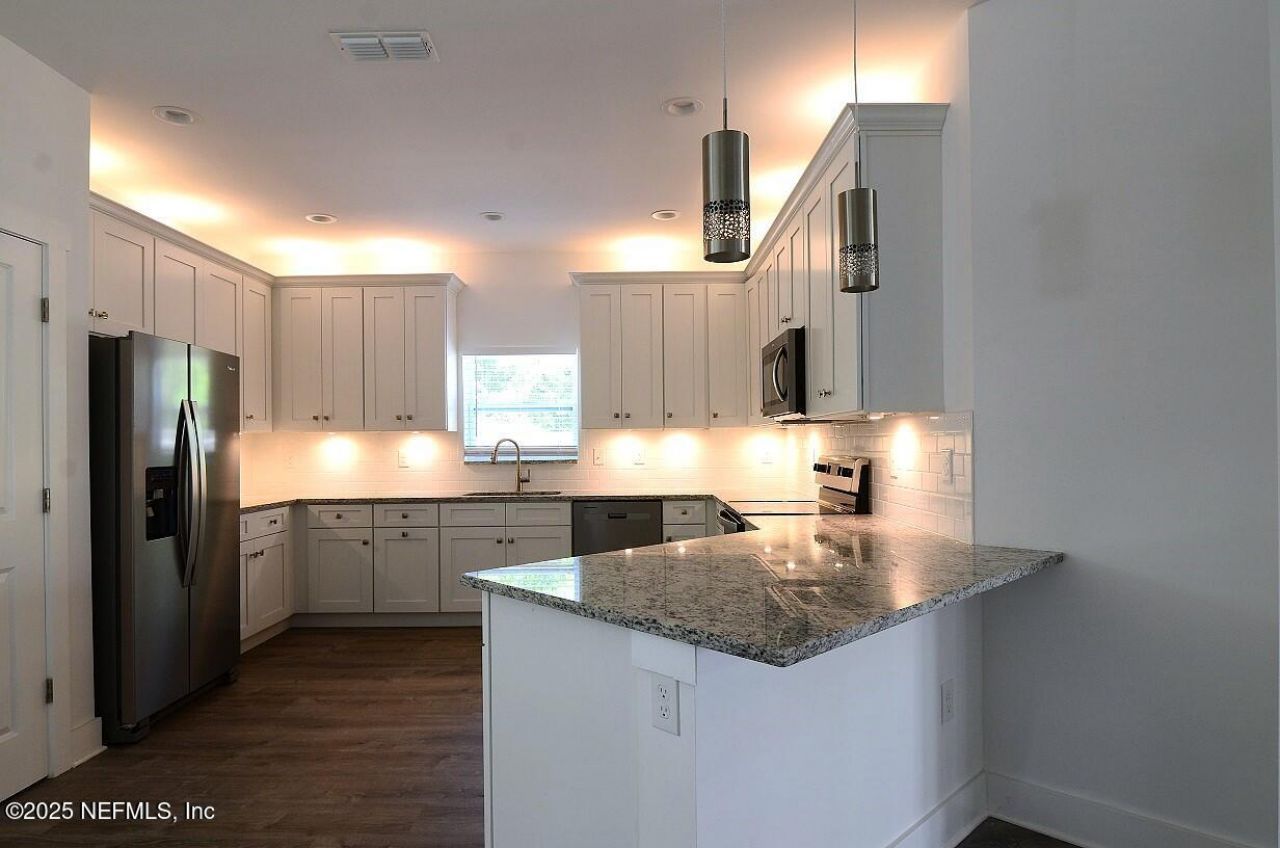 3617 Wells Landing Court, Jacksonville, FL 32277 Photo