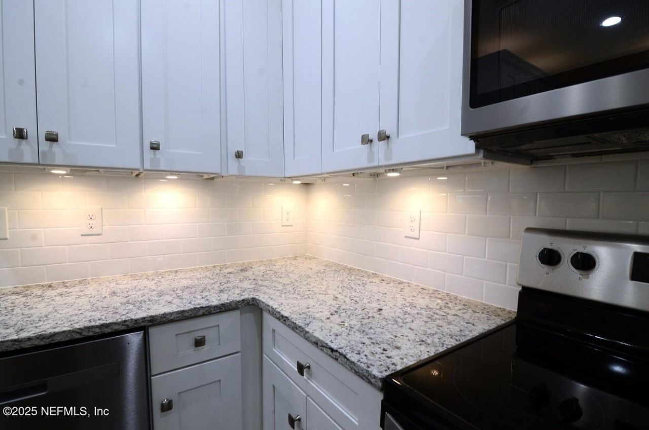 3617 Wells Landing Court, Jacksonville, FL 32277 Photo