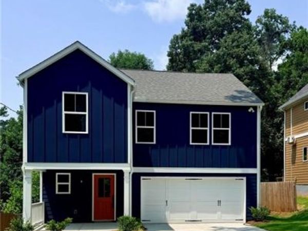 1100 WEDGEWOOD Drive NW, Atlanta, GA 30318