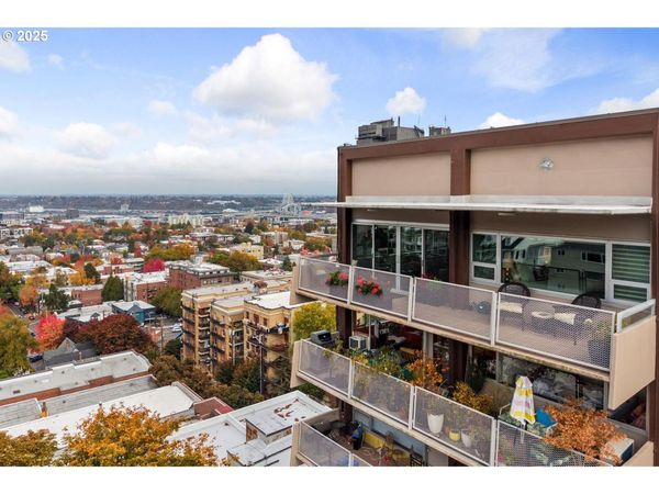 2323 SW PARK PL, Unit 1006, Portland, OR 97205