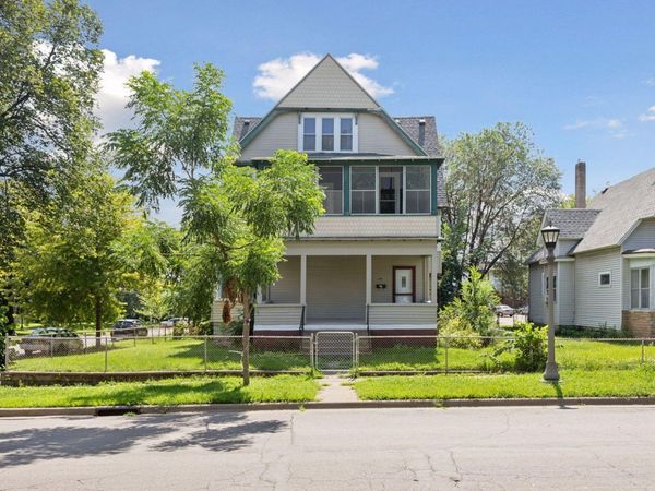 320 Fuller Avenue, Saint Paul, MN 55103