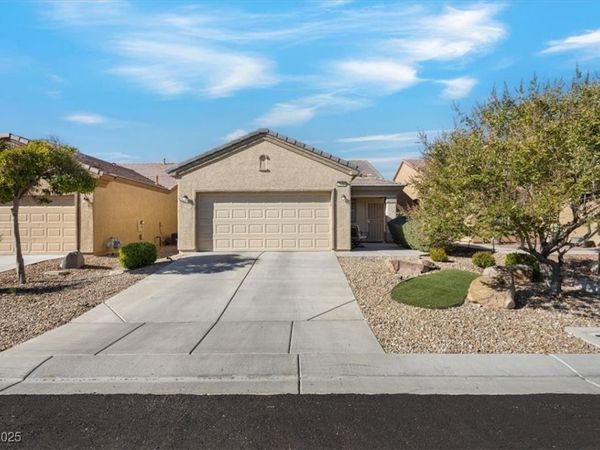 7945 Woodlark Court, North Las Vegas, NV 89084