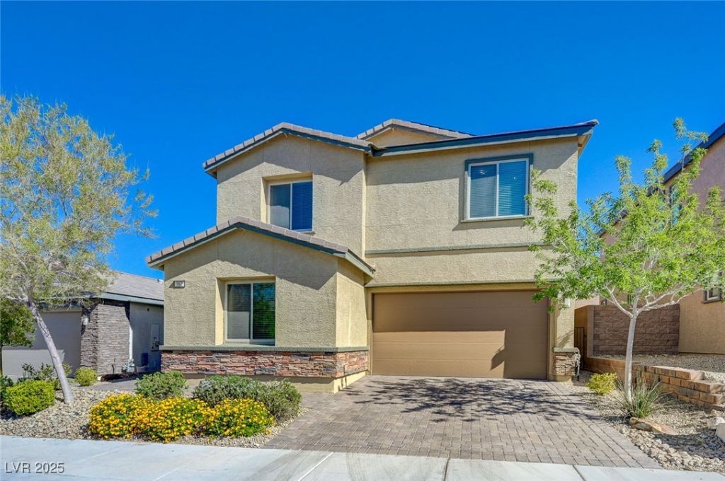982 Mossy Vale Street, Henderson, NV 89052 Main Photo