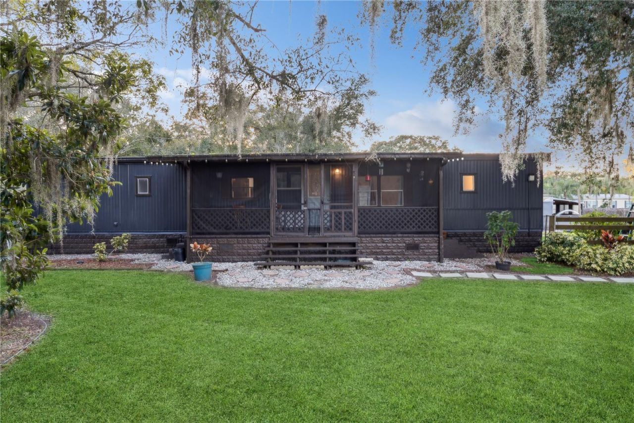 1310 N 6th Street, Orlando, FL 32820 Main Photo