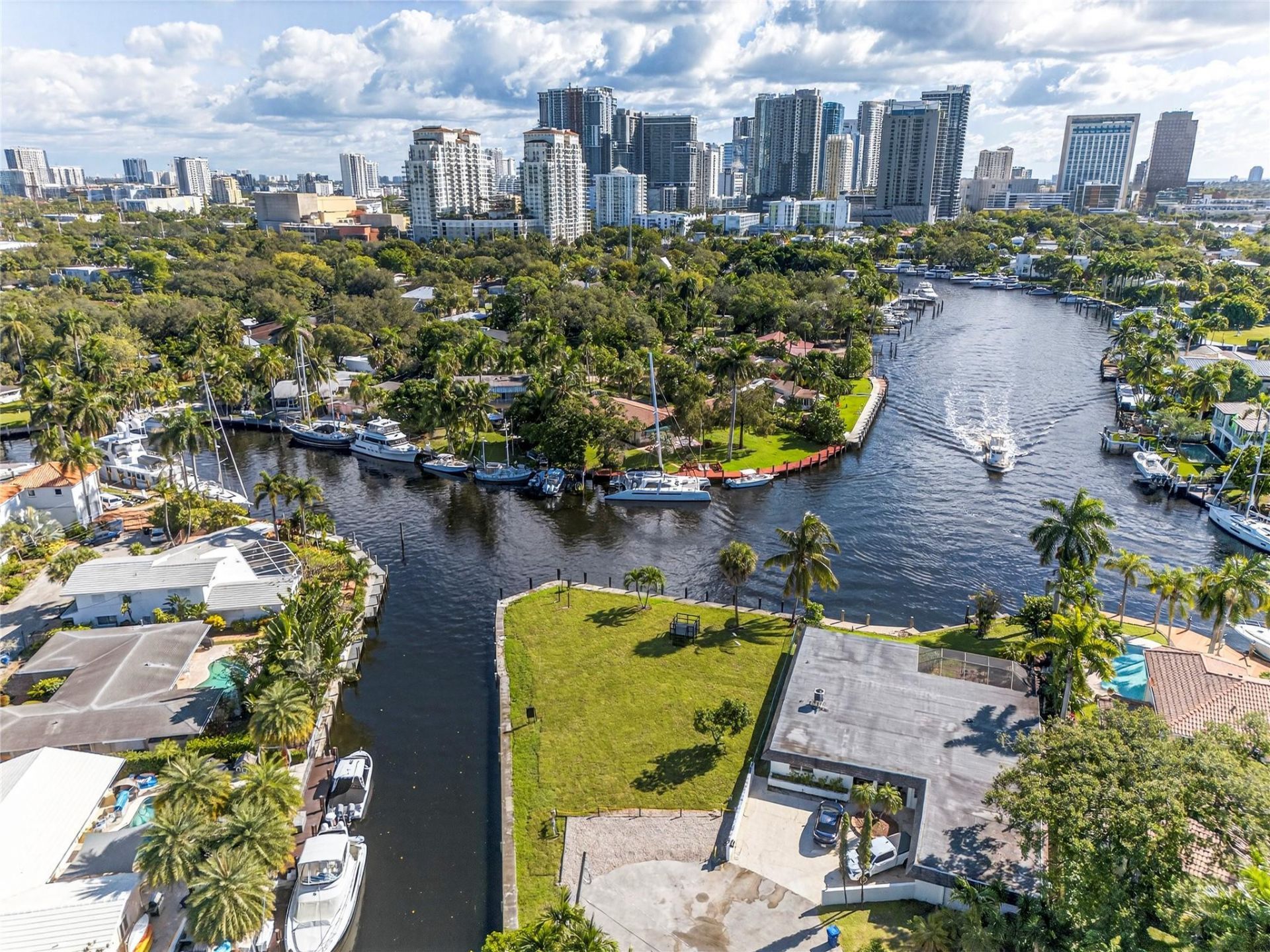 522 SW 9th Terrace, Fort Lauderdale, FL 33312 Photo