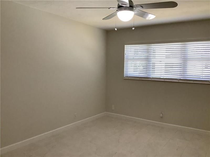 300 Layne Boulevard, Unit 205, Hallandale Beach, FL 33009 Photo