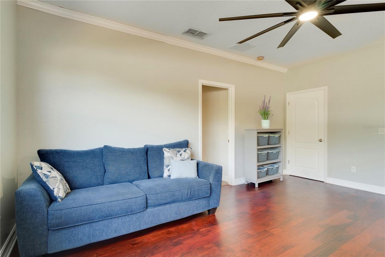 501 E Oakland Avenue, Oakland, FL 34787 Photo