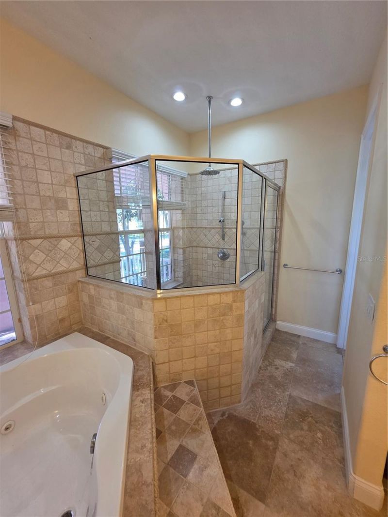 7013 Five Oaks Drive, Harmony, FL 34773 Photo