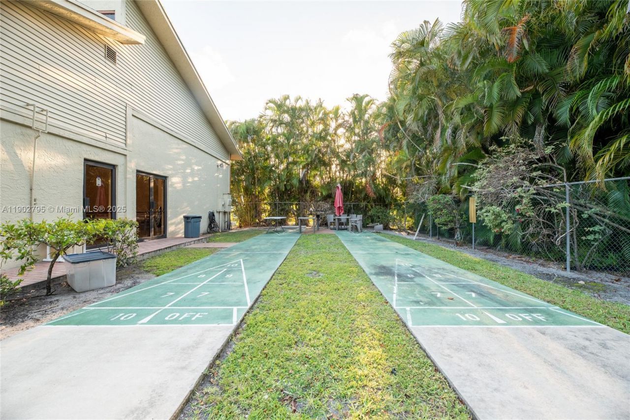 1720 Hammock Blvd, Unit 209, Coconut Creek, FL 33063 Photo