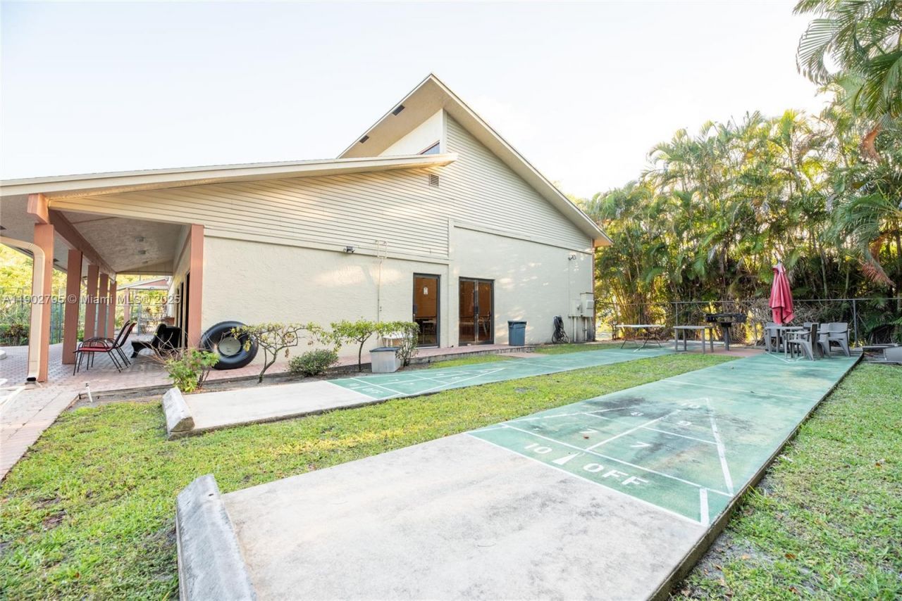 1720 Hammock Blvd, Unit 209, Coconut Creek, FL 33063 Photo