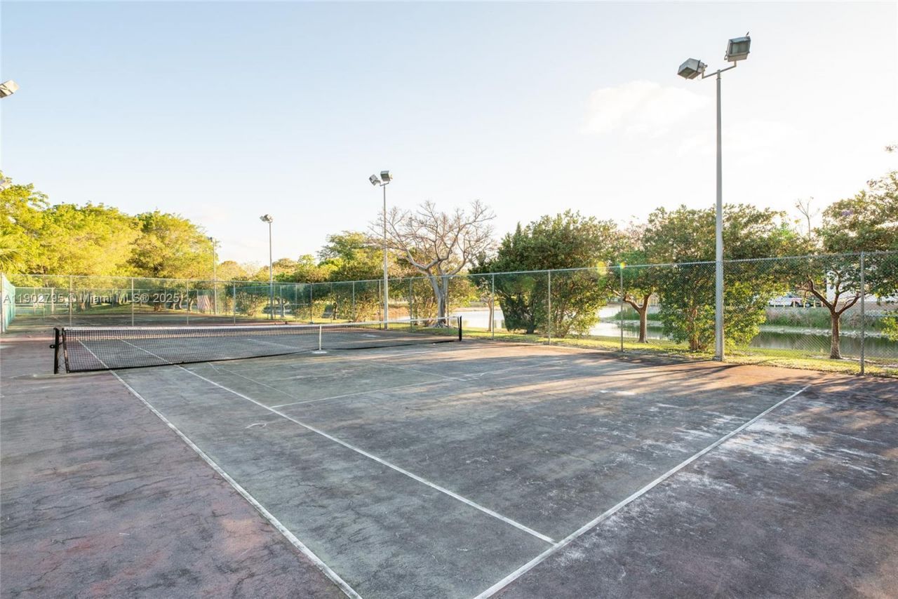 1720 Hammock Blvd, Unit 209, Coconut Creek, FL 33063 Photo