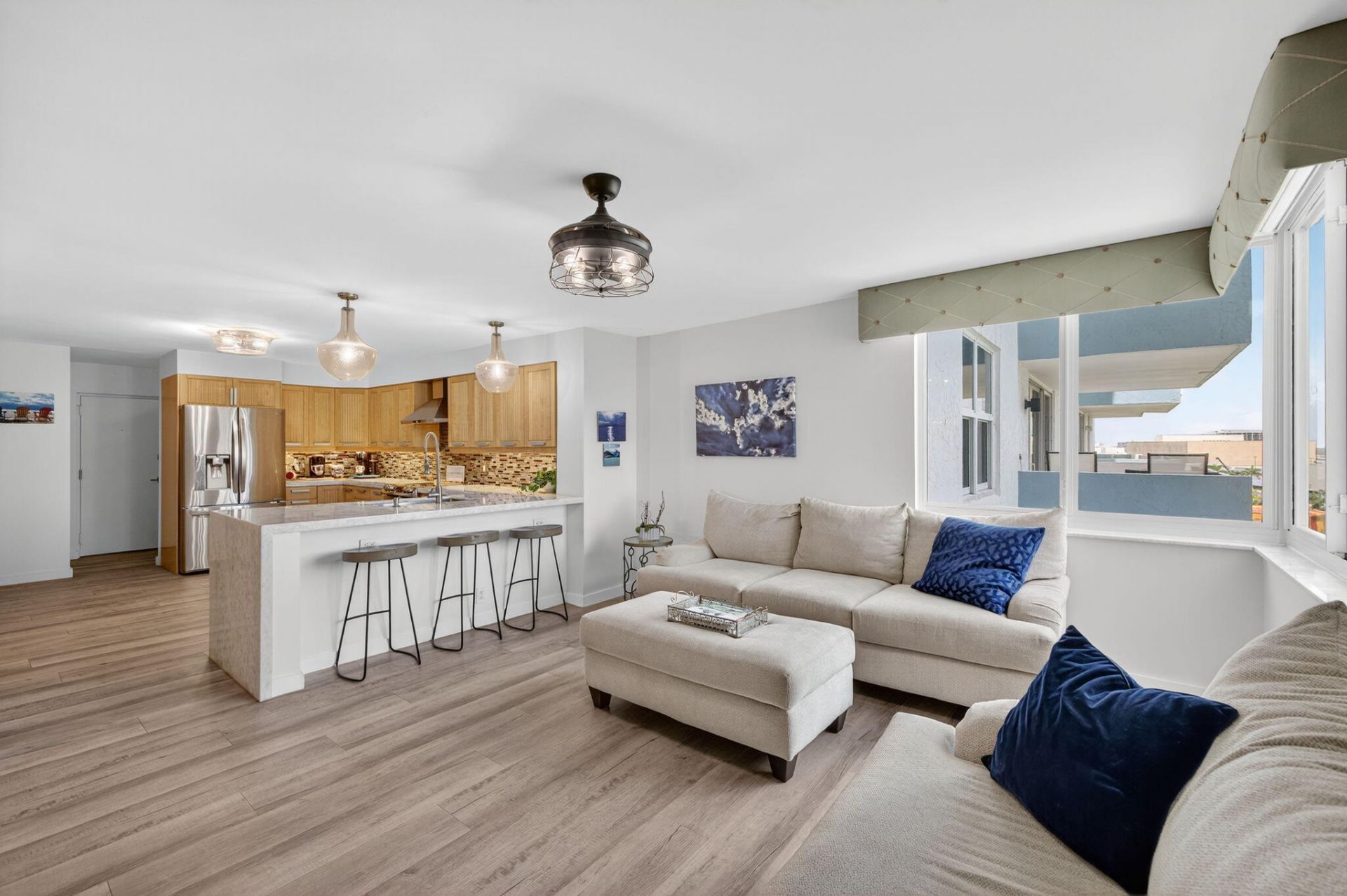 777 Bayshore Drive, Unit 1003, Fort Lauderdale, FL 33304 Photo