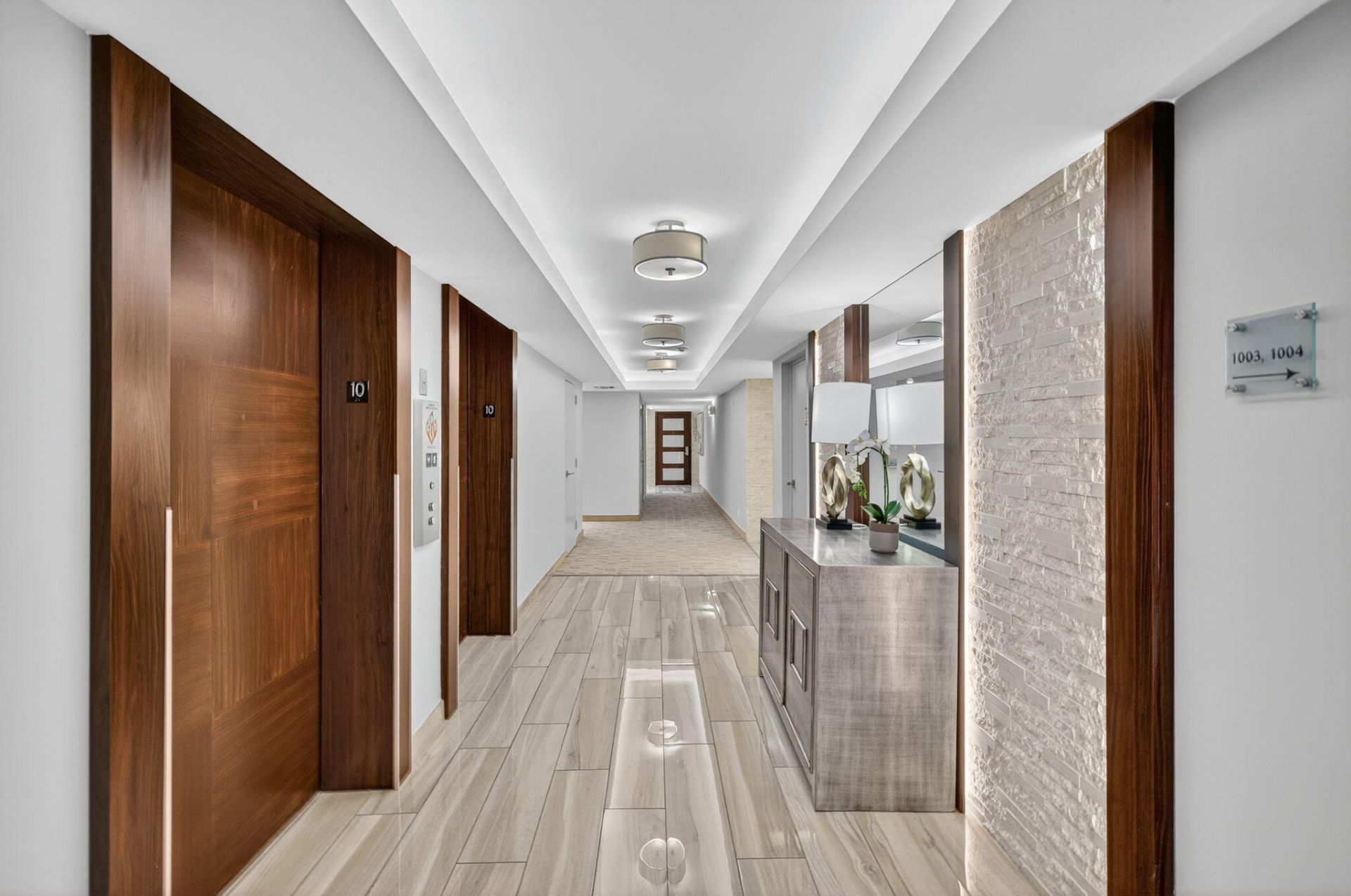 777 Bayshore Drive, Unit 1003, Fort Lauderdale, FL 33304 Photo