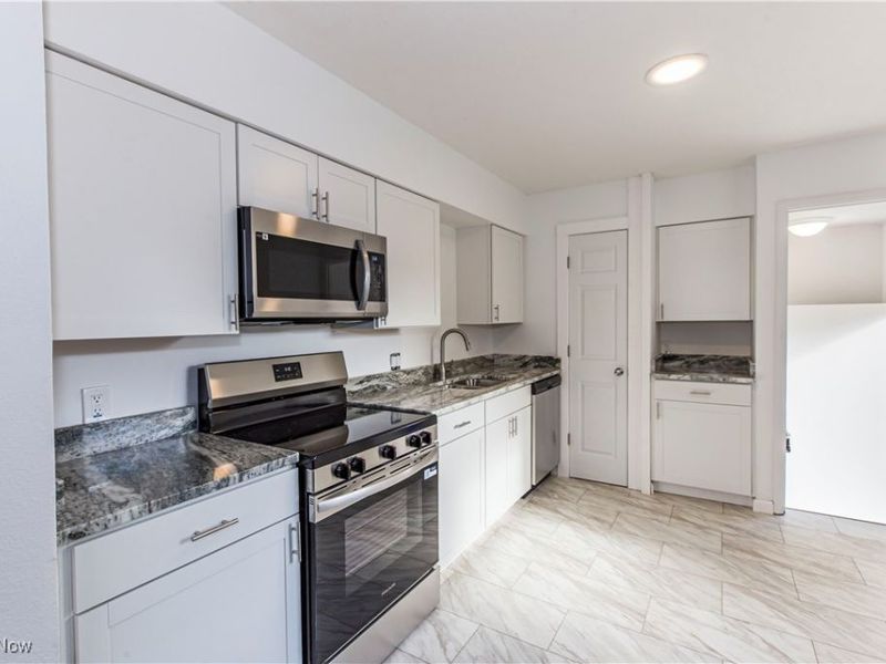 4155 Burton Drive, Stow, OH 44224 Photo 10