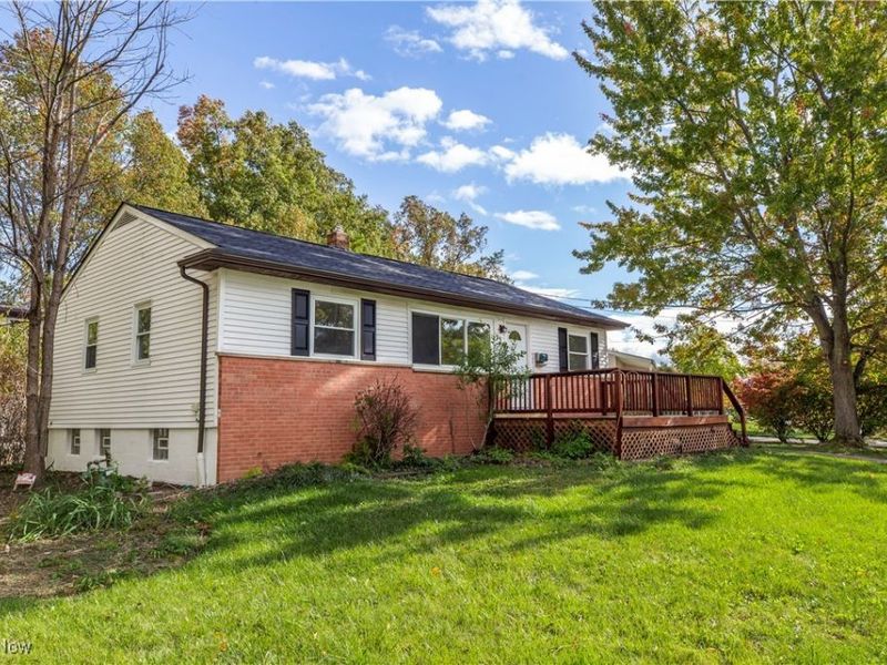 4155 Burton Drive, Stow, OH 44224 Photo 2