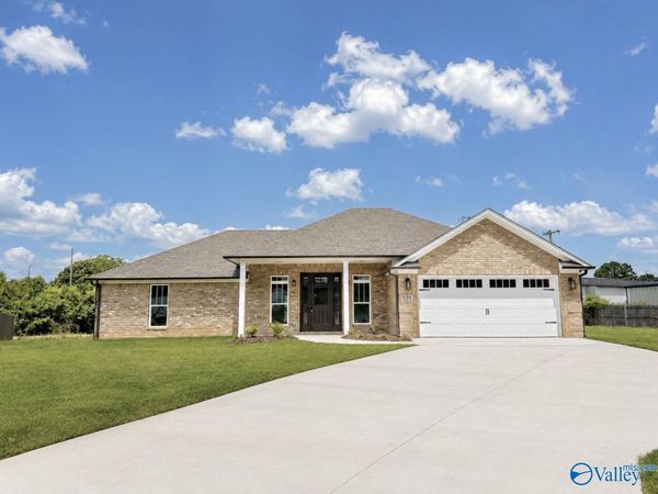 101 James Bowie Drive, Athens, AL 35611