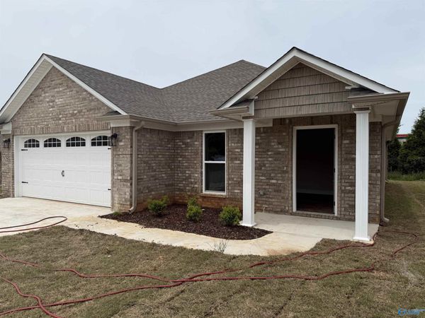 109 James Bowie Drive, Athens, AL 35611