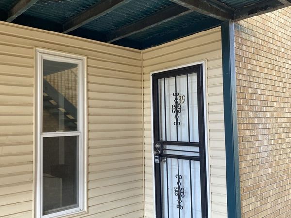 555 N DuPont Ave , Unit B39, Madison, TN 37115