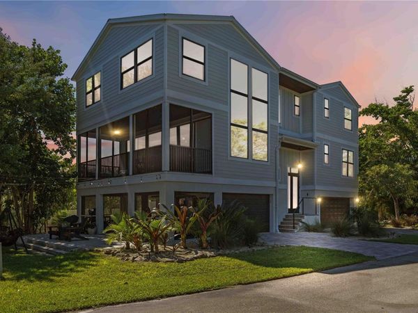 6322 LAGUNA DRIVE, Unit 1, LONGBOAT KEY, FL 34228