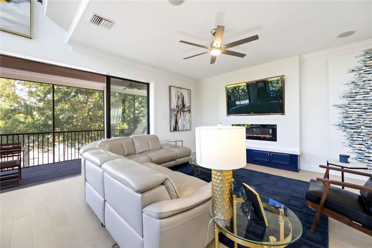 6322 Laguna Drive, Unit 1, Longboat Key, FL 34228 Photo
