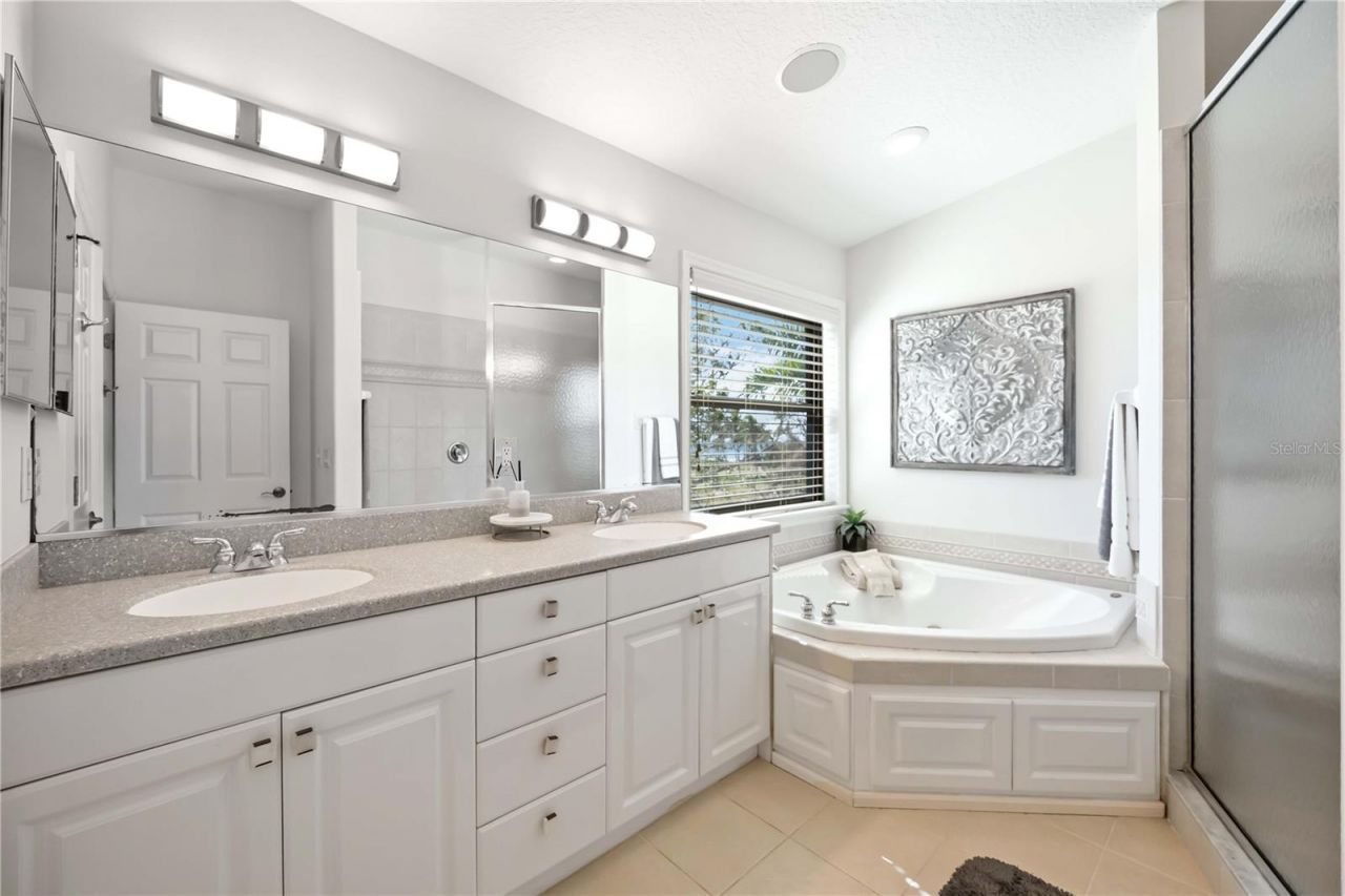 6322 Laguna Drive, Unit 1, Longboat Key, FL 34228 Photo