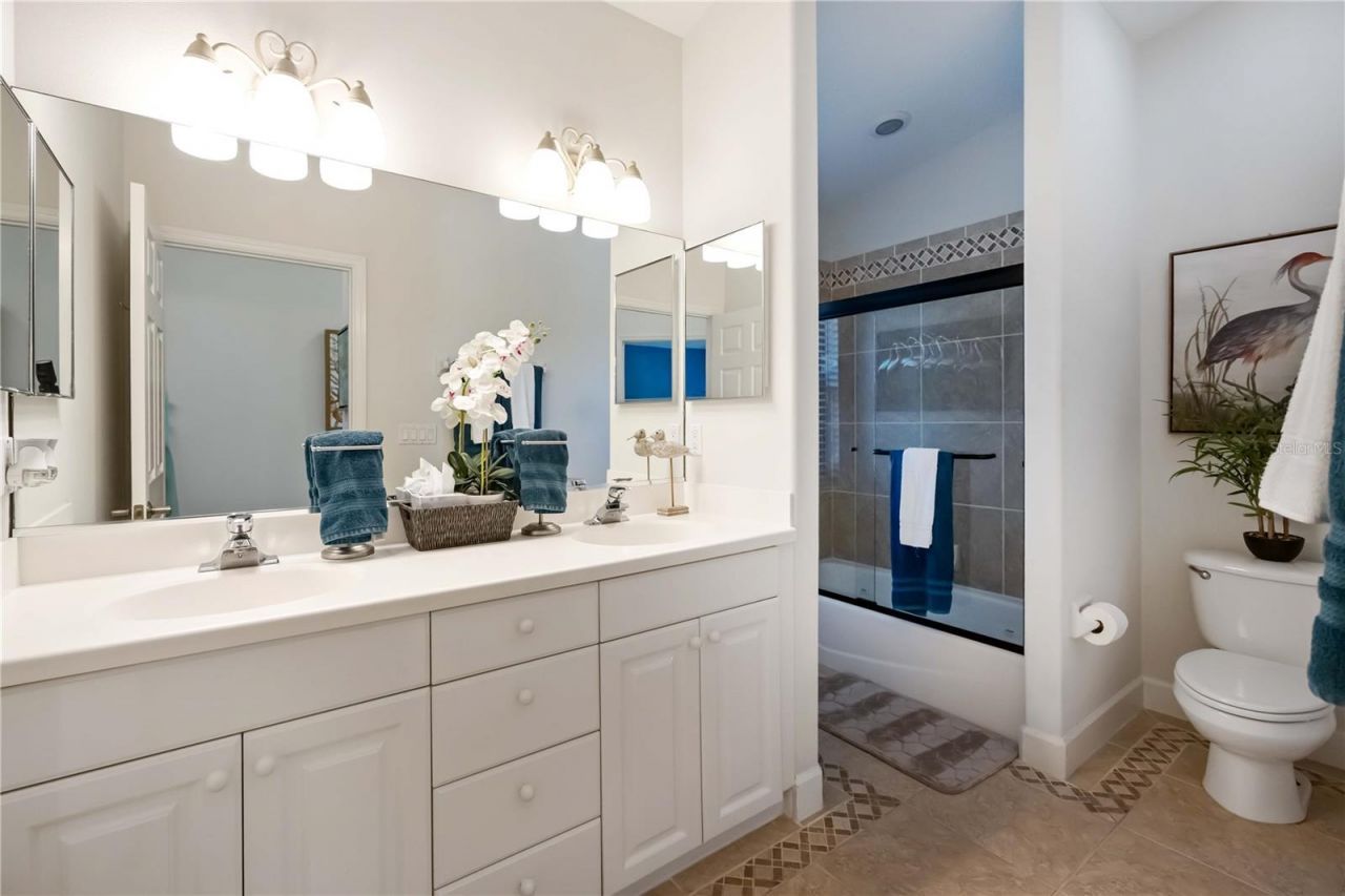 6322 Laguna Drive, Unit 1, Longboat Key, FL 34228 Photo