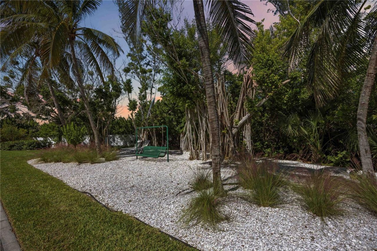 6322 Laguna Drive, Unit 1, Longboat Key, FL 34228 Photo