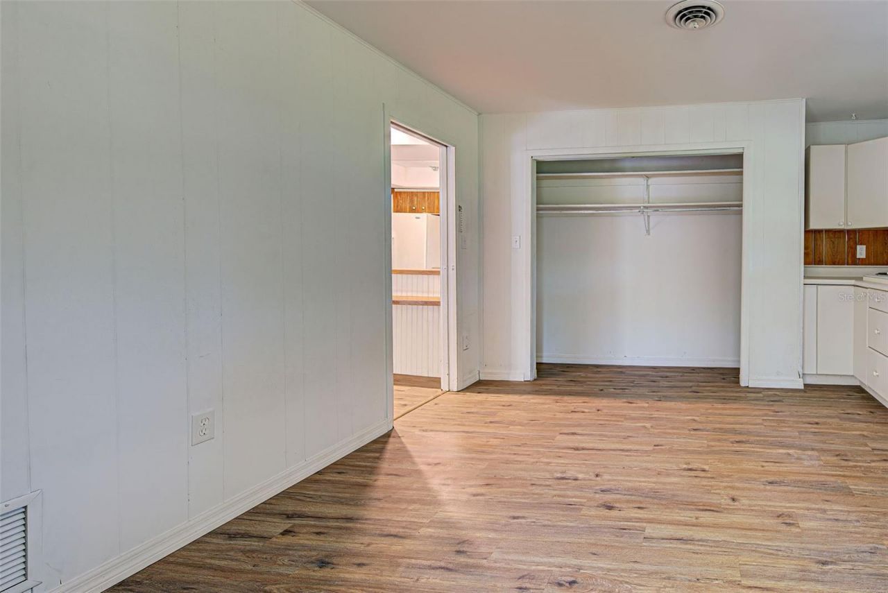 425 Morrison Avenue, Englewood, FL 34223 Photo