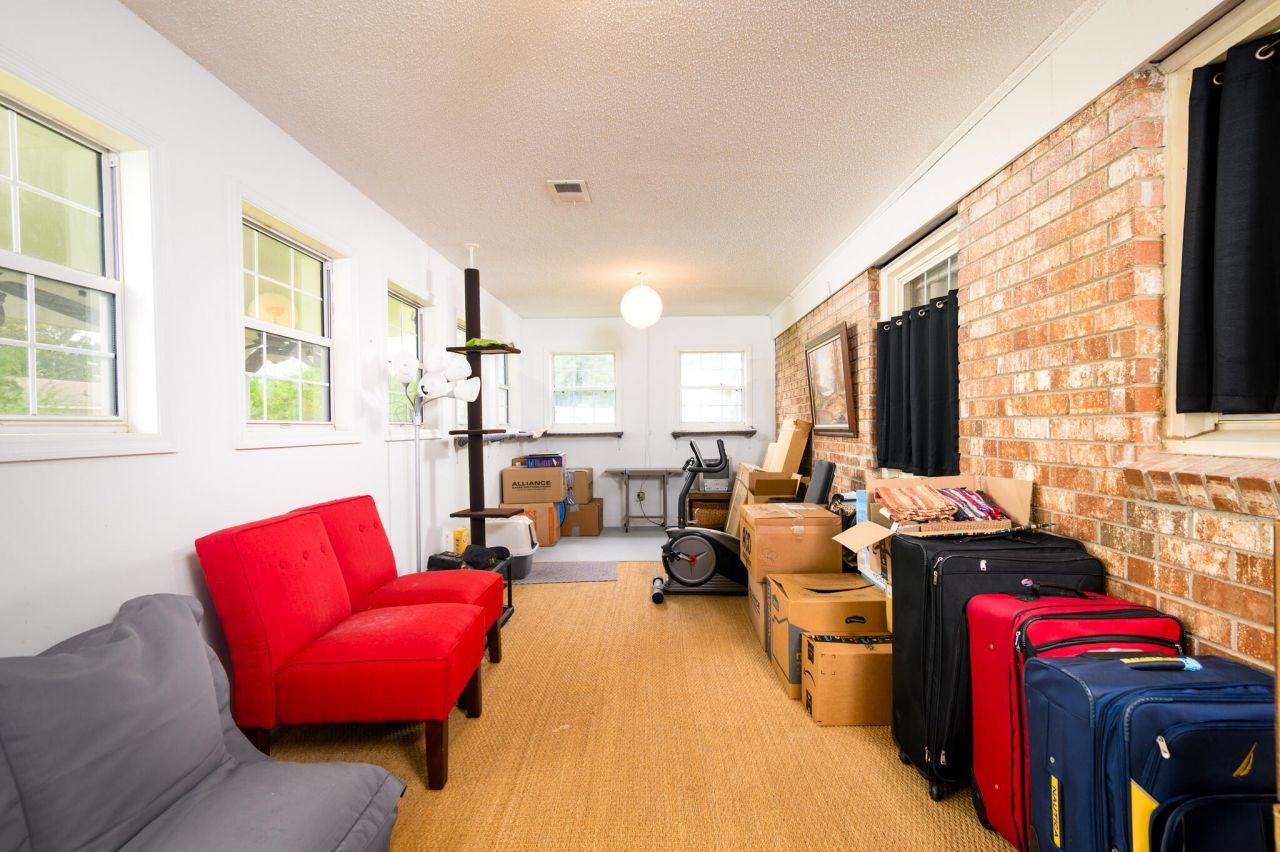 136 Blossom Street Photo 19