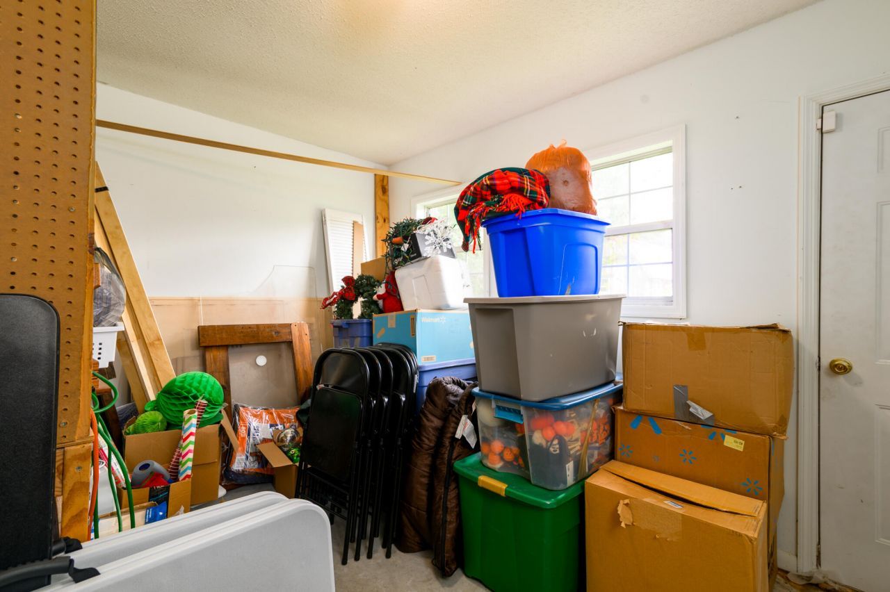 136 Blossom Street Photo 23