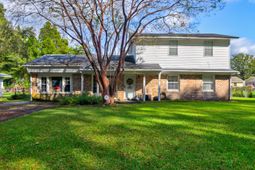 136 Blossom Street photo 4