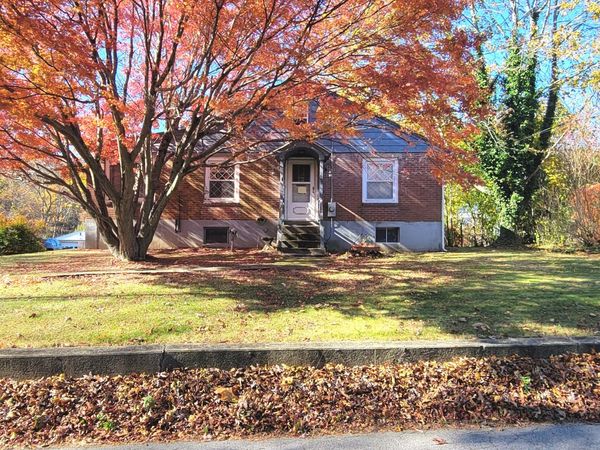 118 Bloomingdale, Waterford, CT 06375