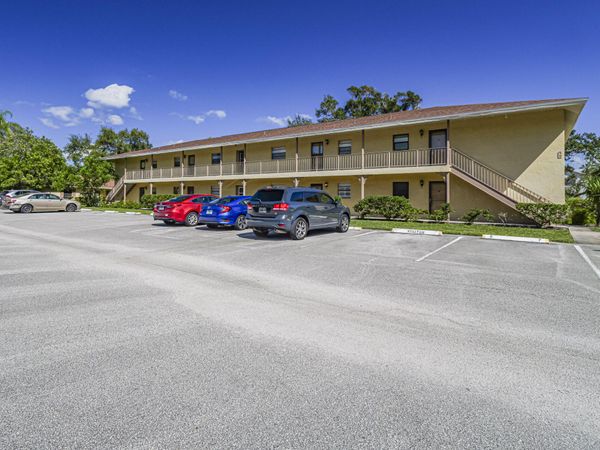 400 18th Street, Unit G5, Vero Beach, FL 32960