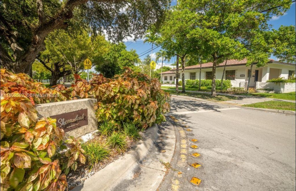 2121 SW 13th Ave, Miami, FL 33145 Photo