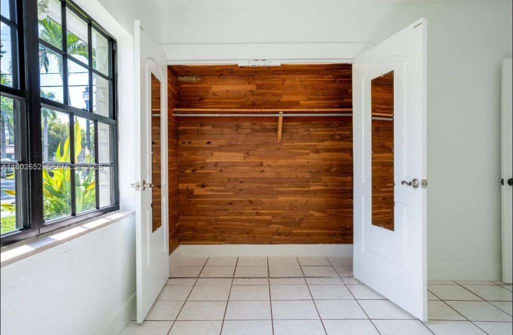 2121 SW 13th Ave, Miami, FL 33145 Photo