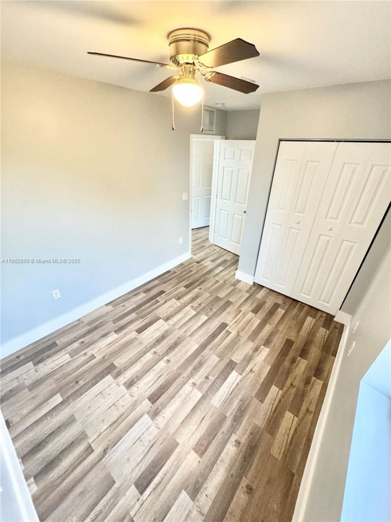 926 - 932 NW 2nd St, Fort Lauderdale, FL 33311 Photo